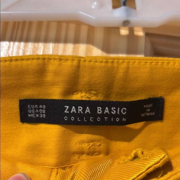 Zara Yellow Pants - Picture 2 of 6